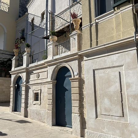 Intra Moenia Bed and Breakfast Bisceglie Eksteriør billede