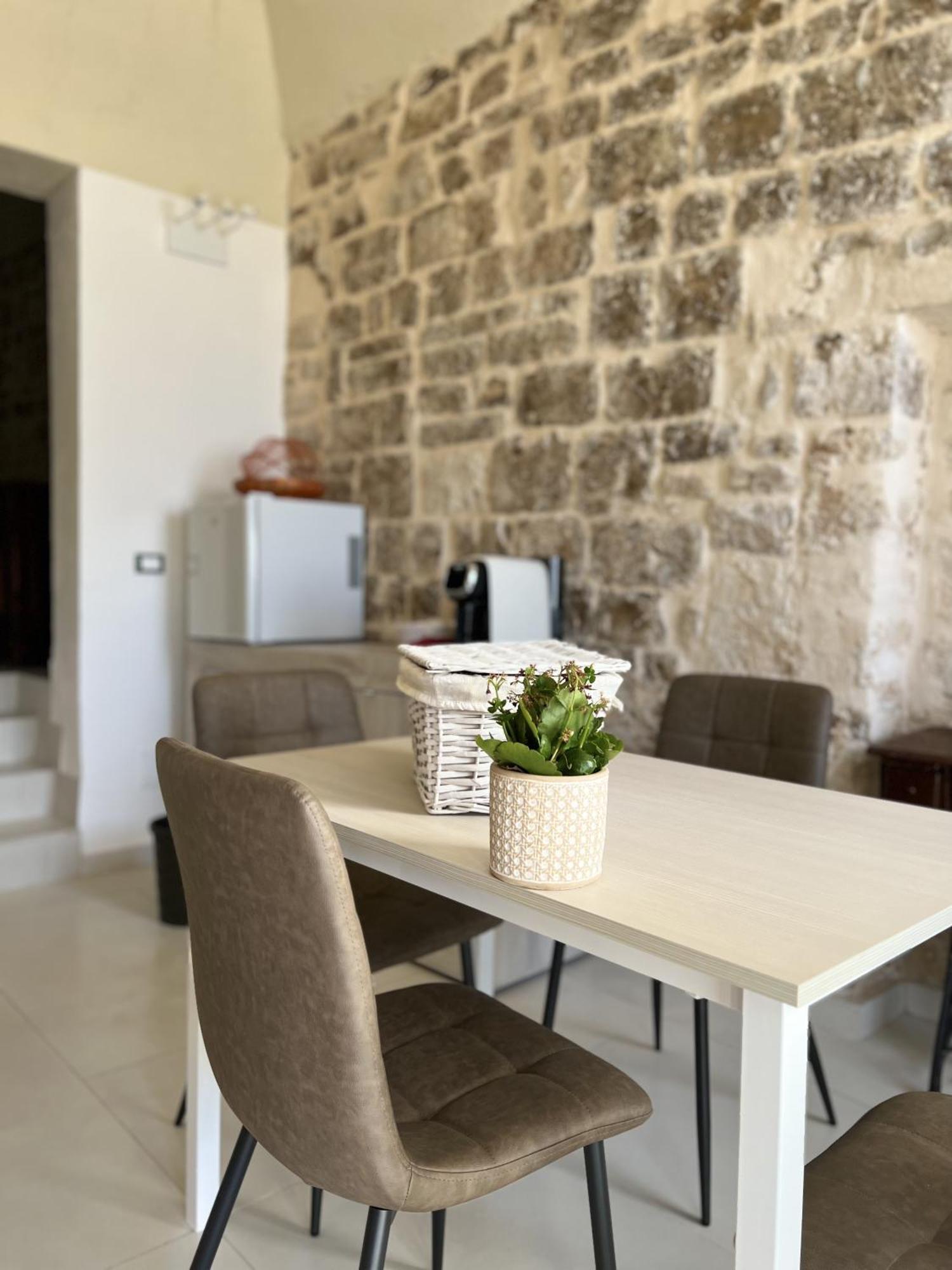 Intra Moenia Bed and Breakfast Bisceglie Eksteriør billede